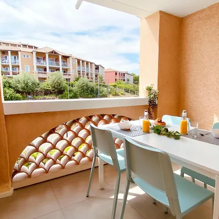 Apartment Village Cap Esterel - L'esquinade-64 By Interhome