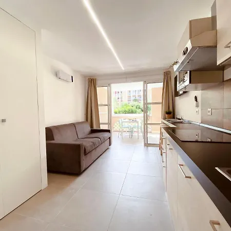 Appartement L'esquinade - J2 206 By Interhome Saint-Raphaël