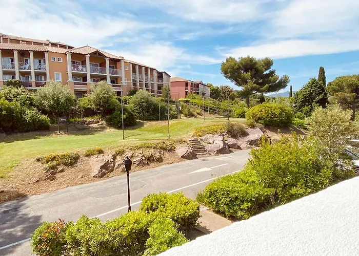 Appartamento L'esquinade - J2 206 By Interhome Saint-Raphaël