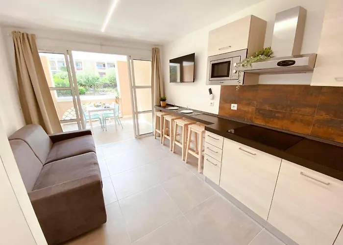 Appartamento L'esquinade - J2 206 By Interhome